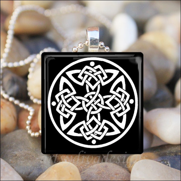 CELTIC KNOT DESIGN Irish Symbol Ireland Pride Glass Tile Pendant Necklace Keyring