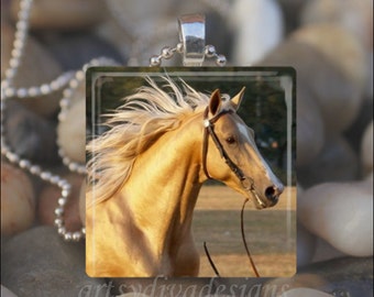 BLONDE HORSE LOVE Equine Equestrian Glass Tile Pendant Necklace Keyring