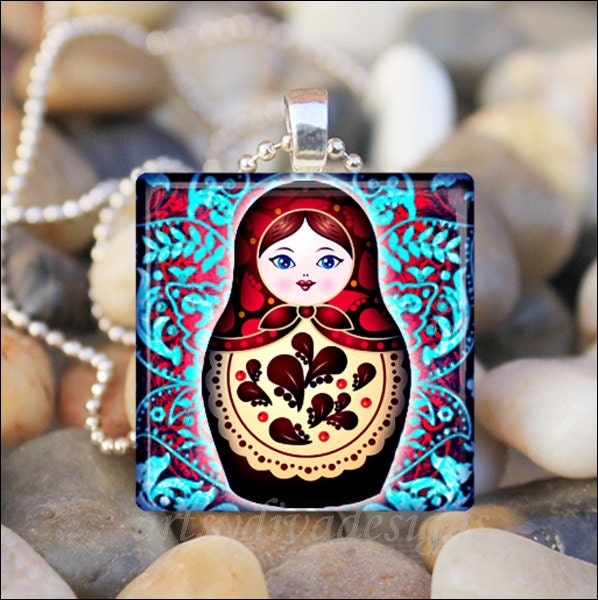 RUSSIAN BABUSHKA DOLL Matryoshka Russian Nesting Doll Stacking Dolls Glass  Pendant Necklace Keyring Red/Blue