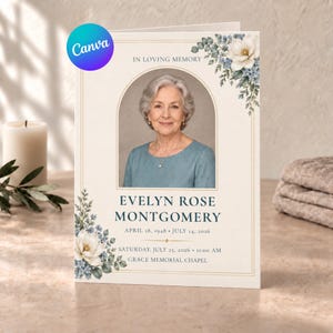 Könnte beinhalten: Ein Trauerprogramm mit dem Porträt einer älteren Person in einem blauen Hemd in einem Bogenrahmen. Der Text lautet IN LOVING MEMORY, EVELYN ROSE MONTGOMERY, APRIL 18, 1948 - JULY 14, 2026, SATURDAY, JULY 25, 2026, 11:00 AM, GRACE MEMORIAL CHAPEL.
