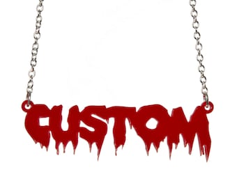 Collar con nombre personalizado de terror: acrílico cortado con láser; vendedor del Reino Unido