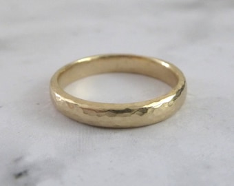 Men's Wedding Ring 9ct Gold