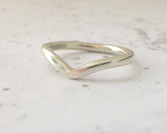 9ct White Gold Wedding Ring - Wishbone - 2mm - Wishbone Ring - 9ct White Gold