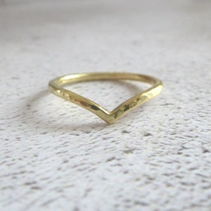 18ct Gold Wedding Ring - Holly Wishbone - 1.5mm - Slim Wishbone Ring - 18ct Yellow Gold