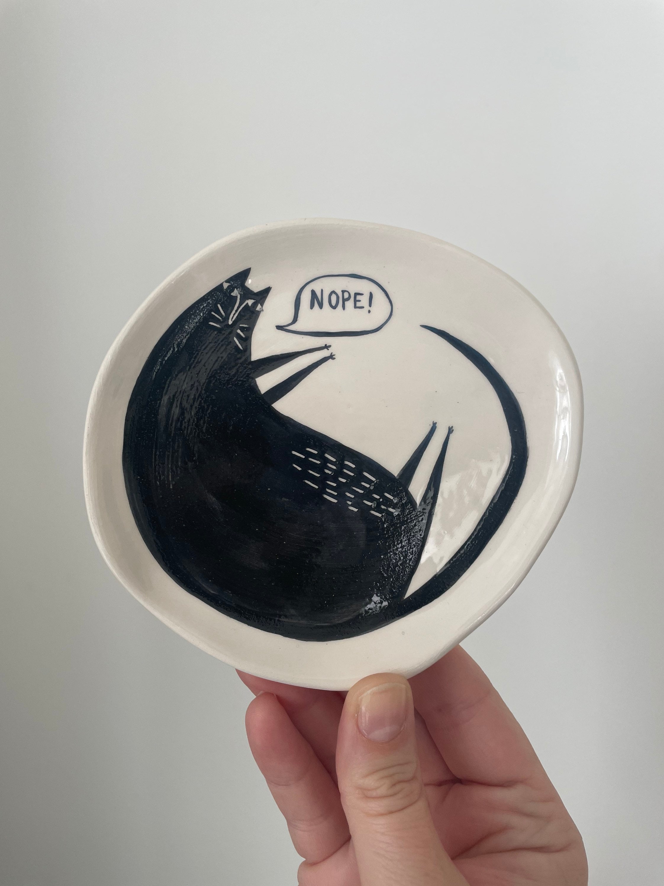 Flat cat dish cheap