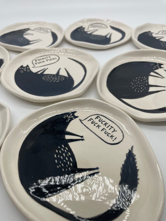 Swearing cat dish / cat ring dish / trinket dish / jewellery storage / round ceramic ring dish/ handmade ceramic dish