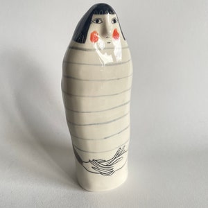 Lady vase with blue stripes image 4