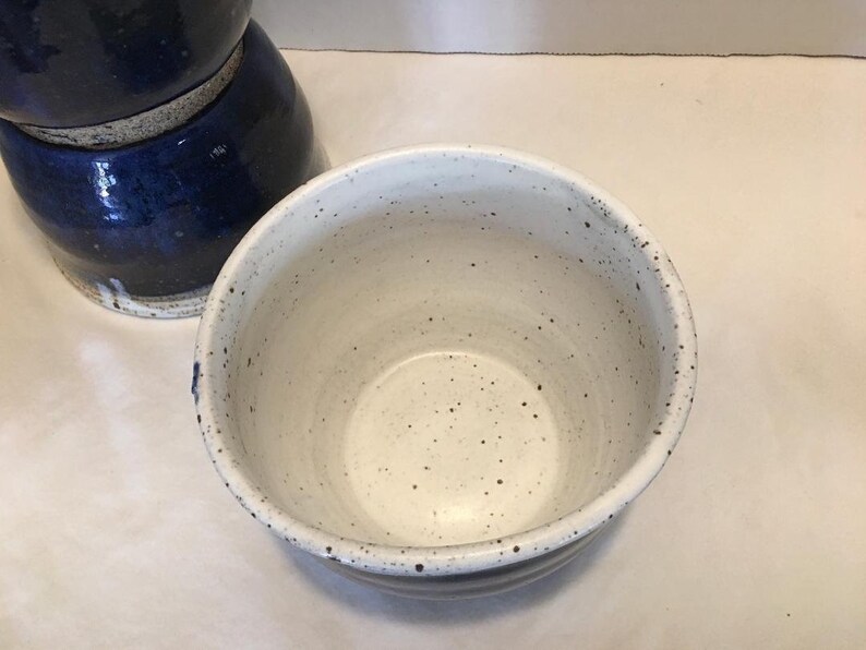 Bowl 3 Cup Ceramic Clay Pottery Cream Jade Green Turquoise Glaze Wheel Thrown Creamy Neutral Soup Cereal Ramen Rice Salad Bowl Pretty image 3