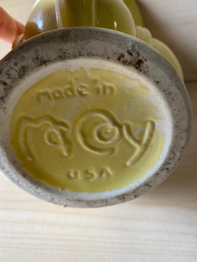 Mccoy Vase Double Handle Urn Creamy Yellow USA Pottery Ceramics Rare ...