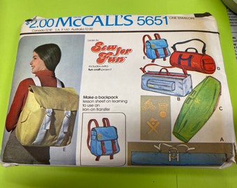 McCall Sewing Pattern 5651 Backpack Tennis Ski Golf Tote Bag Transfer Uncut 1977 Pattern Vintage Estate Unused EUC 1970 Designs