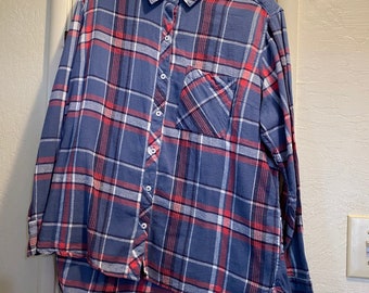 L - XL Wool Rich Flannel Shirt Women's - Marked XXL - Chilly Weather Must Have