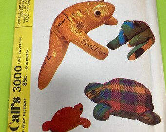 McCalls 3000 Turtle Frog Beanbag Bean Bag Craft Pattern Vintage Estate Unused  1970 70s Designs Hot Potato Hopscotch Cornhole Tic Tac Toe