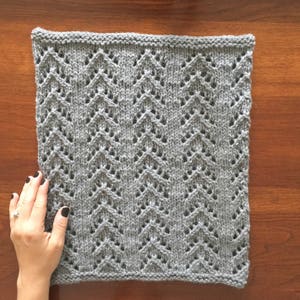 KNITTING PATTERN The MIRIAM // Classic Lace Cowl // Includes Written Pattern & Chart // Level: Easy image 3