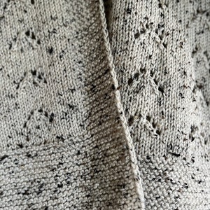 Eyelet Ruana Vanessaknits Knitting PATTERN - Miriam Ruana / Lion Brand / Eyelet Lace ...