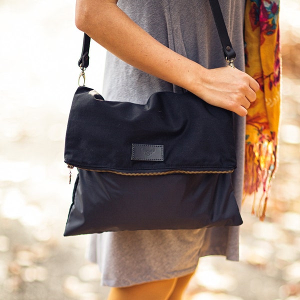 Black, cotton tote handbag RAY / natural leather handles and removable strap