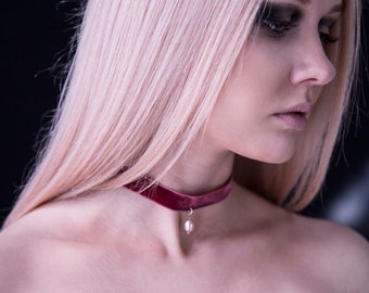 Velvet Chocker with natural Pearl 8 Colors