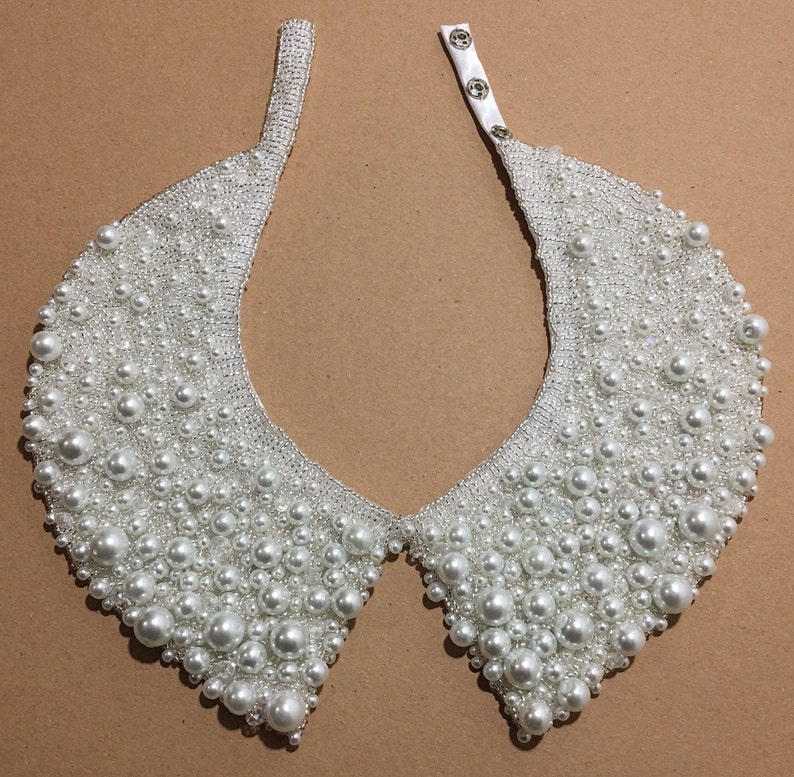 Handmade pearl collar necklace vintage style