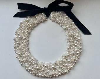 Handmade pearl collar - neclace.