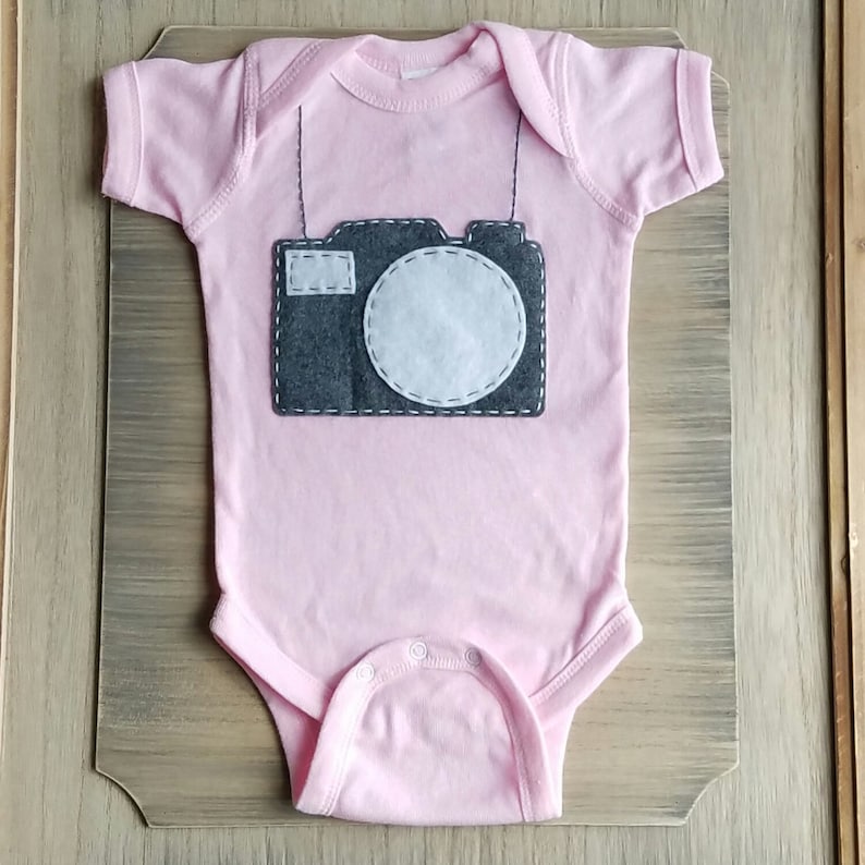newborn photography outfit Assistant Photographer One Piece Baby creeper Photographer baby