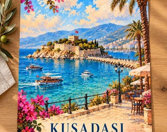 Puede incluir: Una lámina decorativa rectangular titulada KUSADASI que muestra una escena costera pintada con el castillo de la Isla de las Palomas, aguas turquesas, barcos y flores de buganvilla rosas. La obra presenta un camino de piedra, palmeras y cielo azul.