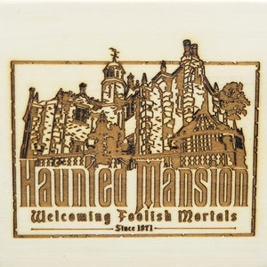 Haunted Mansion WDW - insegna per mensola in legno incisa al laser disponibile in 2 misure