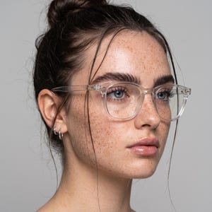 Transparenta fyrkantiga myopiglasögon, klara bågar med styrka (anpassad dioptri)