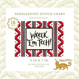 Könnte beinhalten: Eine digitale Stickvorlage mit dem Text Wreck 'Em Tech! in einem schwarzen Rahmen. Das Design enthält rote und schwarze geometrische Muster, 18 Mesh, und misst 12,7 cm mal 17,8 cm. Eine kleine Tigerillustration befindet sich am unteren Rand.