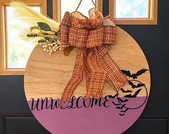 Unwelcome Batty 18-Inch Wooden Wreath, Plaid Bow, Halloween Decor