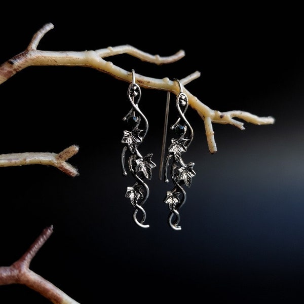 Silver Ivy Leaf earrings • Mystical ivy branch earrings • Elven Earrings