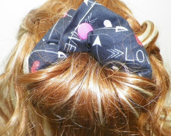 1 1/2 Inch LOVE Fabric Hair Bun Maker/fabric Hair Accessory/fabric Hair