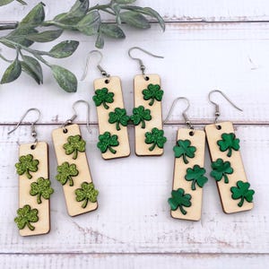 St Patrick&#39;s Day Earrings St Patty Earrings Green Clover Shamrock Dangle Drop Earrings Laser Cut Wood and Acrylic