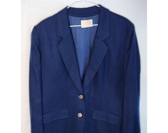 Pendleton Navy Blue 100% Virgin Wool Blazer Made in USA Crest Gold Buttons