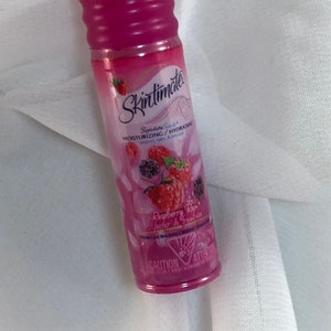 Miniature Skintimate Ladies' Shaving Gel Cream "Mini Brands" Novelty 3D Pin Brooch
