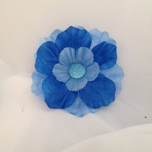 Cool Blue Floral Hair Accessory image 1
