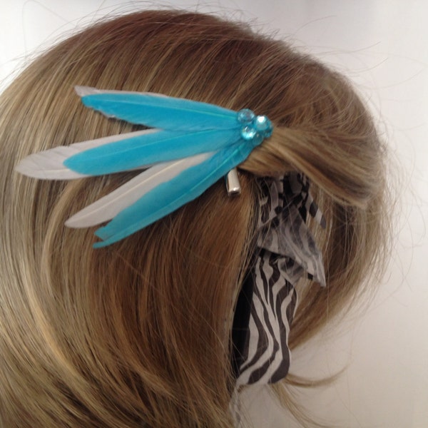 Dash of Aqua Feather & Crystal Hair Accessory