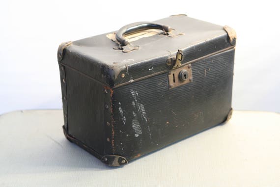 suitcase with vanity case