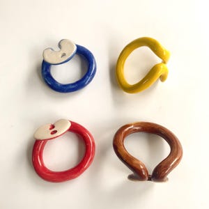 手作りのセラミック製ストライプ柄ウォールフック、小型セラミック製ウォールフック、コートフック、バスルームタオル掛け、玄関用コートラック、新築祝いのギフト、装飾ギフト