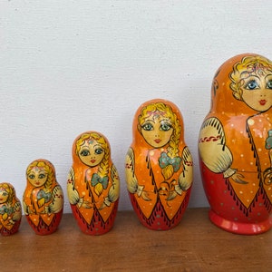 Vintage Russian Nesting Dolls, Matryoshka Wooden Russian Dolls, Hand painted, Bone With Braid image 2