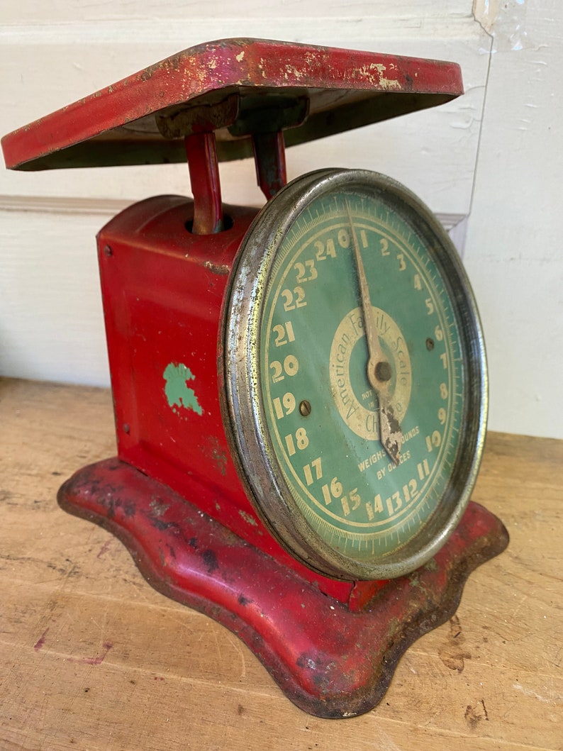 Antique American Family Kitchen Scale, Aqua And Red, Made In Chicago, Farmhouse Decor, Christmas Vignette, Shabby, READ ALL image 7