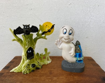 1995 VTG Mini Plastic Casper Figure,  Happy Meal Toy?, Mismatched Plastic Halloween Tree With Bat And Full Moon