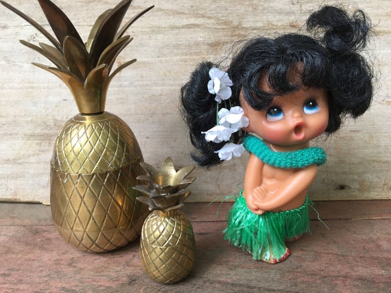 vintage hawaiian hula dolls