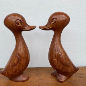 Mid Century Modern Duck Figures Faux Wood With Amber Rhinestone Eyes, Plastic Kitschy Ducks By Capri, Made in British Hong Kong, Set Of two