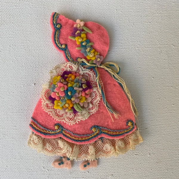 Vintage Pink Felt Needleholder Girl With Floral Dress, Hand Made, Sewing Needle Keeper, Fiber Arts Felt