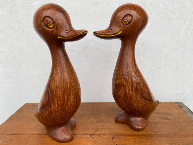 Mid Century Modern Duck Figures Faux Wood With Amber Rhinestone Eyes, Plastic Kitschy Ducks By Capri, Made in British Hong Kong, Set Of two image 10