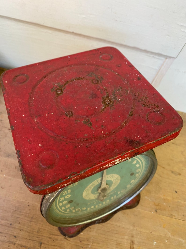 Antique American Family Kitchen Scale, Aqua And Red, Made In Chicago, Farmhouse Decor, Christmas Vignette, Shabby, READ ALL image 8