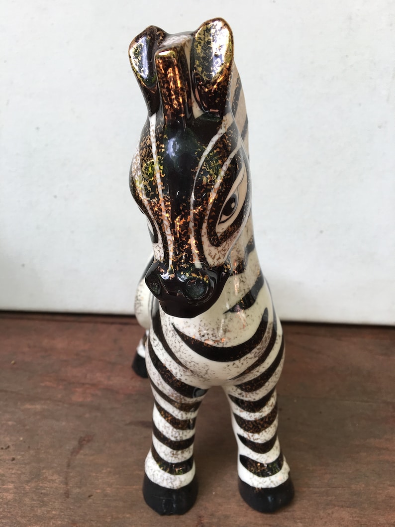 zebra statue decor