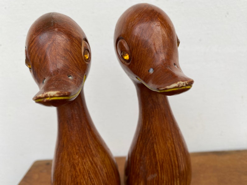 Mid Century Modern Duck Figures Faux Wood With Amber Rhinestone Eyes, Plastic Kitschy Ducks By Capri, Made in British Hong Kong, Set Of two image 8