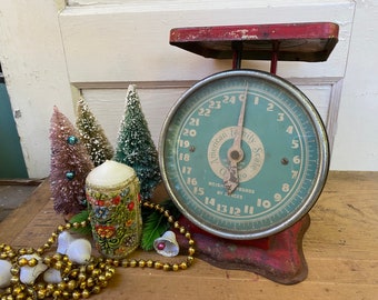 Antique American Family Kitchen Scale, Aqua And Red, Made In Chicago, Farmhouse Decor, Christmas Vignette, Shabby, READ ALL