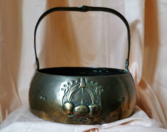 Fruit bowl, Art Nouveau, Antique bowl Kayser, Patinated Brass Fruit Bowl, Jugendstil. Antique Gifts