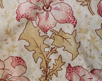 Drapes, curtains French vintage lillies , French country living, French country decor, vintage fabrics , antique French textiles, Nordic.